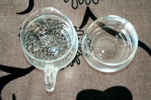 An awesome glass milk jug and sugar bowl set in stunning condition - perfect for demitasse cups