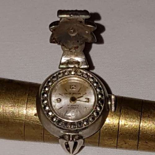 An incredibly rare antique Art Deco Swiss made "Union Special" 17 Jewel Incabloc ladies ring-watch