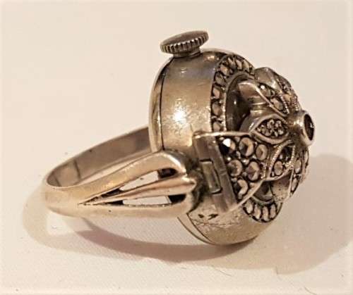 An incredibly rare antique Art Deco Swiss made "Union Special" 17 Jewel Incabloc ladies ring-watch