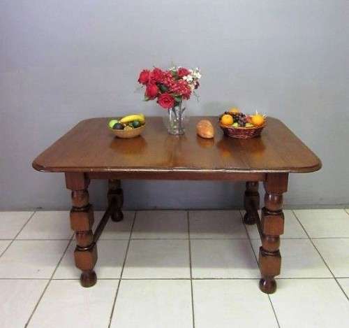 A gorgeous and stylish Oak occasional table - perfect dining table in smaller areas!