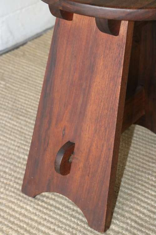 An awesome and solidly made Solid Oak foot stool in excellent condition - very sturdy