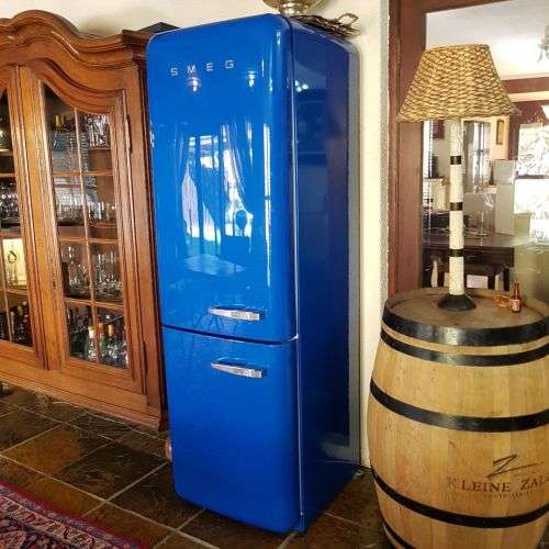 An incredible Royal Blue SMEG 304L fridge-freezer combo "50's Retro Style Aesthetic" look