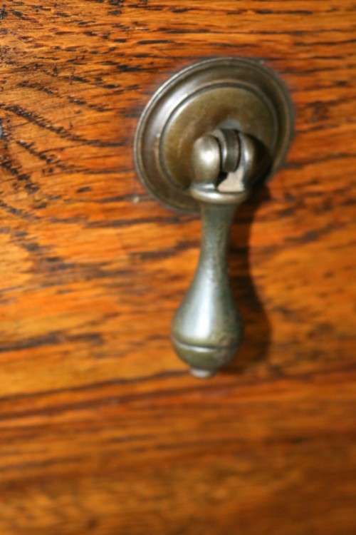 A superb Victorian (c1890) antique Honeyed-Oak double-drawer hall table in stunning condition - WOW!