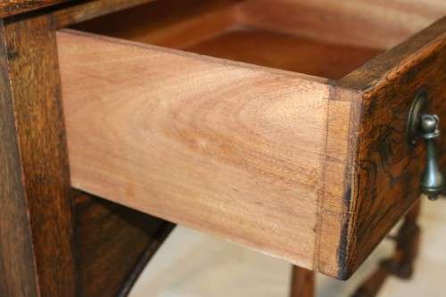 A superb Victorian (c1890) antique Honeyed-Oak double-drawer hall table in stunning condition - WOW!