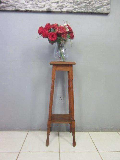A superb vintage tall Oak double planter stand - perfect for a vase with flowers on a patio!!