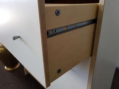 **RS17** A modern styled white & cedar colour 3-drawer chest of drawers with ample storage space