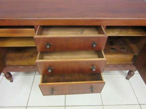 An awesome vintage Art Deco buffet server with 3x good size drawers, two cupboards & bottle inserts