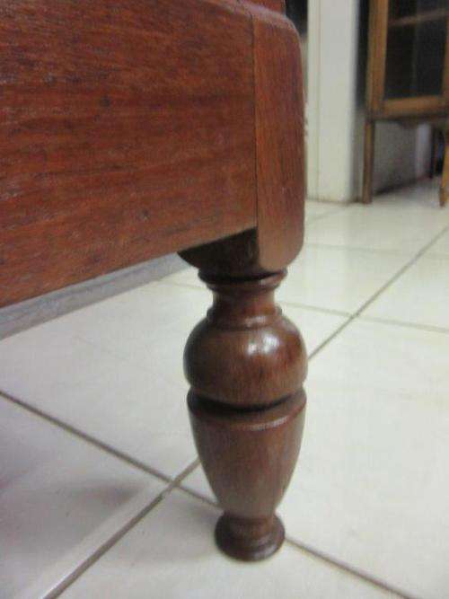 An awesome vintage Art Deco buffet server with 3x good size drawers, two cupboards & bottle inserts