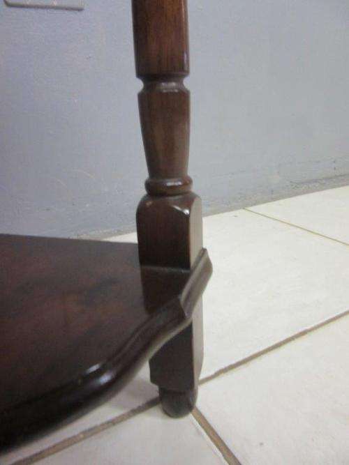 **RS17** A four-tier Imbuia "Whatnot" display shelf - perfect for that empty corner.