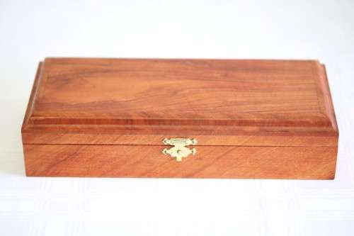 PREMIUM GIFT! Rare Erich Vosloo Spider's Nest folding knife w/ two diamonds in 18ct Gold & Titanium