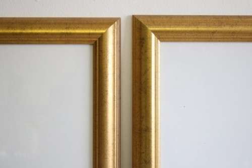 **RS17** A pair of gold gilded moulded picture frames in great condition - perfect for photos too