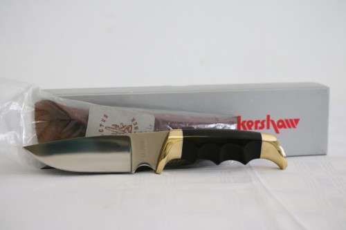 A fantastic high-quality Kershaw 1034 "Elk Hunter" knife with its original box and sheath!!