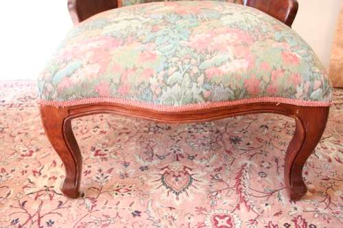 Wow! Magnificent pair of Victorian "king and queen" hand carved chairs with deep button detailing!