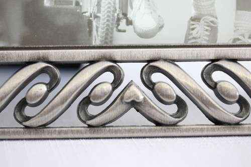 Two beautifully ornate metal free-standing photo frames - perfect for family pics - an awesome gift!