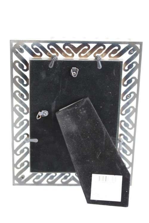 Two beautifully ornate metal free-standing photo frames - perfect for family pics - an awesome gift!