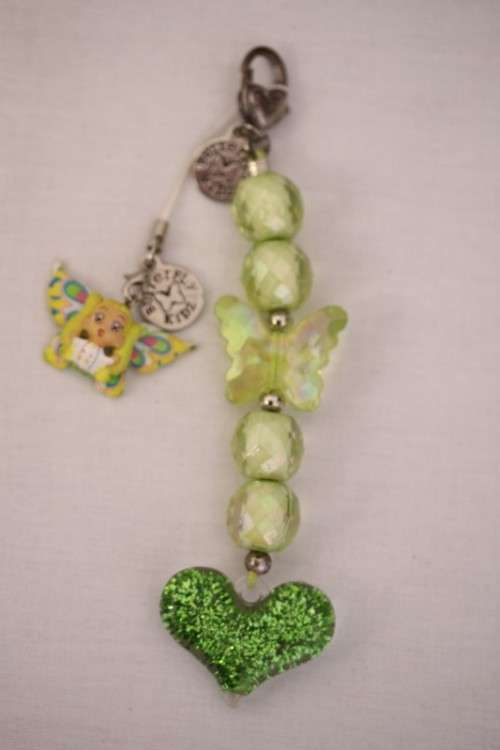 **RS17** A green "Butterfly Kidz" Giggly "I am special" fashion charm key chain in good condition