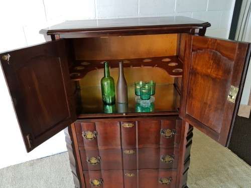 A beautiful vintage ball and claw cocktail cabinet with three spacious drawers and brass handles!!