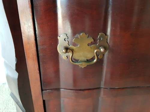 A beautiful vintage ball and claw cocktail cabinet with three spacious drawers and brass handles!!