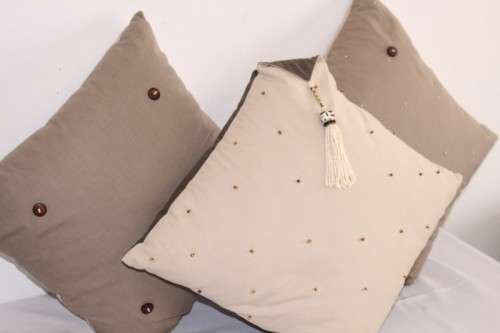 **RS17** Three two-tone scatter cushions in a stunning quality fabric - price/ bid per cushion