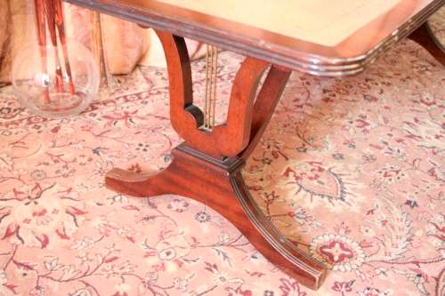 Exquisite vintage Duncan Phyfe inspired mahogany leather top Lyre-harp leg coffee table - RS17Sale