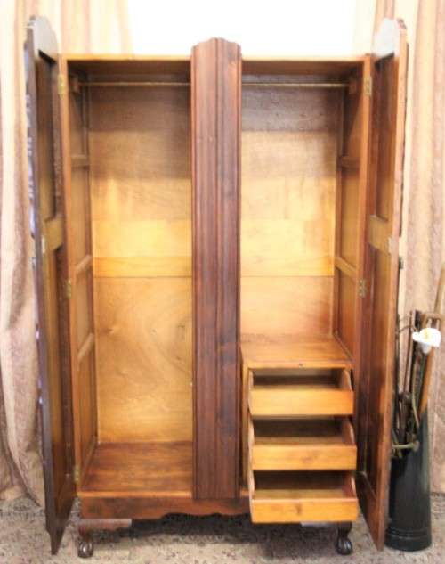 **RS17** A gorgeous vintage Imbuia ball & claw double-door wardrobe with ample hanging space