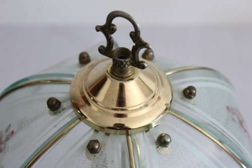 A lovely parlour table lamp w/ a glass shade & a brass-finished base - stunning on a desk - RS17Sale