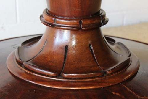 An amazing antique William IV (c1830) large Rosewood centre pedestal table on brass castors