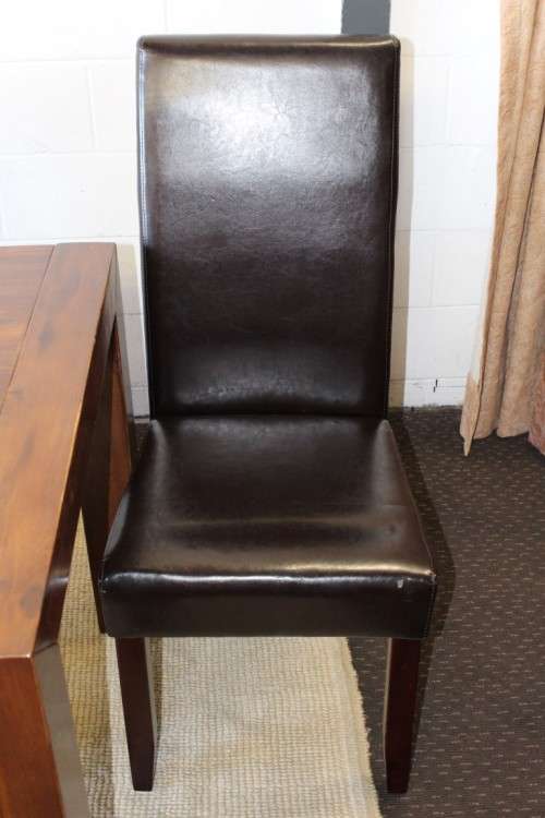 **RS17** A modern solid teak (180cm) dining table w/ 6x stylish upholstered high-back chairs