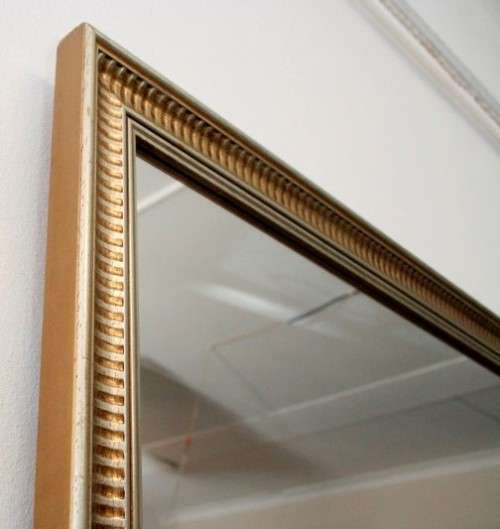 **RS17_Clearance** Lovely framed wall mirror (58cm x 83cm) Perfect in formal living areas