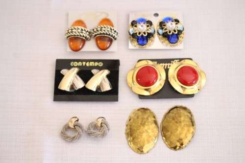 **RS17** Collection of 6x pairs of assorted ladies clip-on earring sets incl diamante, stone & more