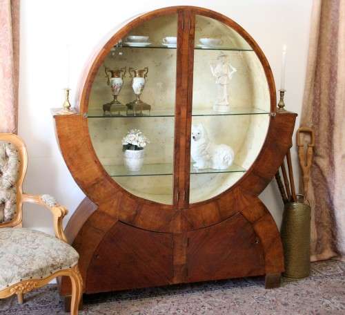 An elegant ART DECO (1930's) circular display cabinet with 3 shelves and bottom cupboards