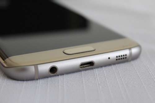 **RS17** Samsung Galaxy S7 Edge w/ cover in the original box w/ charger - great working condition!!