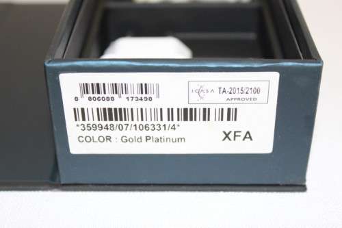 **RS17** Samsung Galaxy S7 Edge w/ cover in the original box w/ charger - great working condition!!