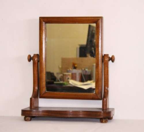 An amazing and beautifully made vintage solid wooden (tilting) dressing table vanity mirror