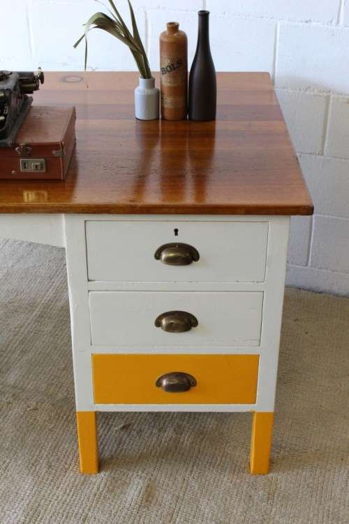 A funky and unusual large writing desk with 6x spacious drawers and loads of work-space - RS17Sale