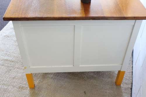 A funky and unusual large writing desk with 6x spacious drawers and loads of work-space - RS17Sale