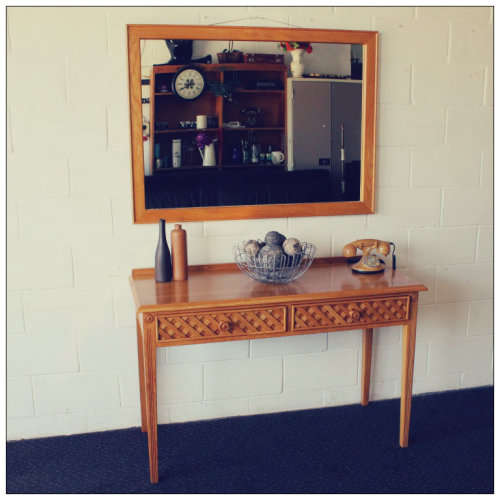 **RS17_Clearance** An incredible stylish two-drawer Oak console table and a matching Oak mirror