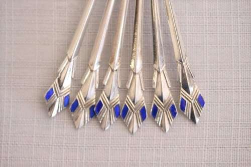 A superb set of 6x original Art Deco hallmarked sterling silver demitasse spoons w/ enamel detailing