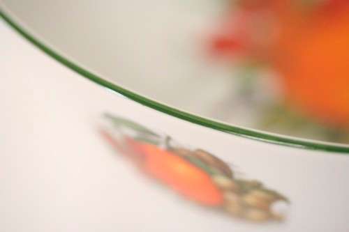 A fantastic vintage German made Wiesenthal (Paradise Valley) porcelain veggie bowl