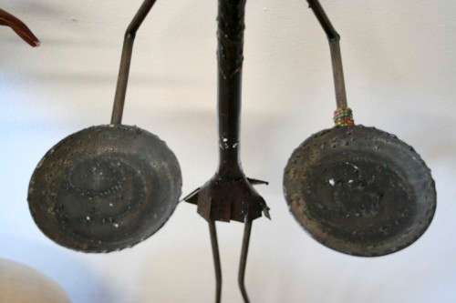 **RS17** A stunning tall beaded metal candle holder in great condition - great for ambience lighting