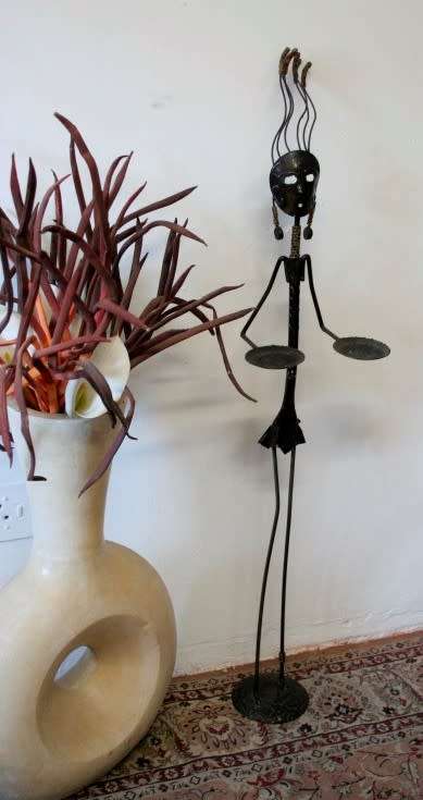 **RS17** A stunning tall beaded metal candle holder in great condition - great for ambience lighting