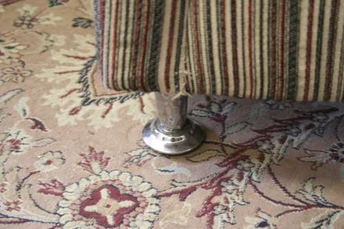 2x Stunning and very stylish upholstered tub chairs w/ clean uncomplicated lines. bid/chair