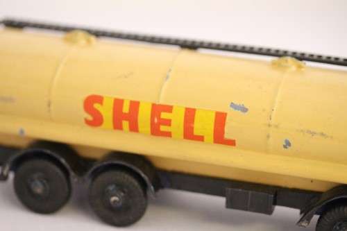A superb vintage (c1950) original die-cast Dinky Foden 14-ton red & yellow "Shell" tanker (No. 504)