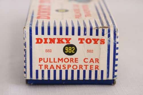 **RS17** A vintage (c1960) original Dinky Toys Pullman Car Transporter (No. 982) in its original box