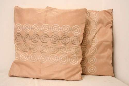 3 stunning fabric scatter cushions in a quality fabric covering w fine detailed stitching - RS17Sale