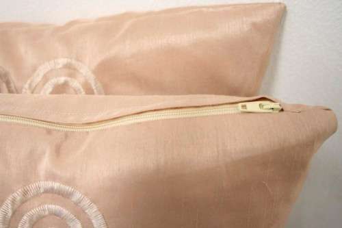 3 stunning fabric scatter cushions in a quality fabric covering w fine detailed stitching - RS17Sale