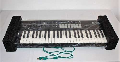 A stunning Novation Launchkey 49 USB Midi Controller - perfect condition in original box!!