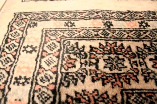 A superb and rare beige Iranian Turkomen Persian carpet (2.02m x 3.13m) in beautiful condition