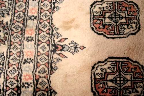 A superb and rare beige Iranian Turkomen Persian carpet (2.02m x 3.13m) in beautiful condition