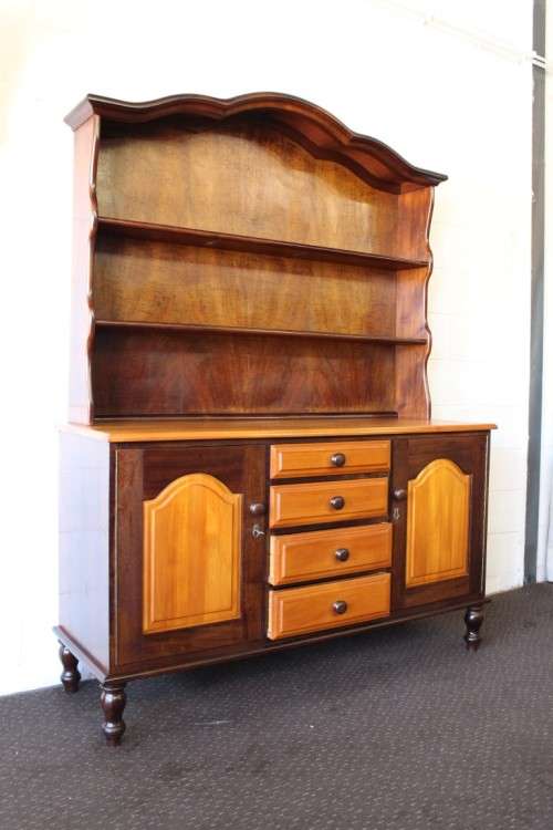 A superb Yellowwood and Imbuia dining room suite including table, 6x chairs & buffet server cabinet!
